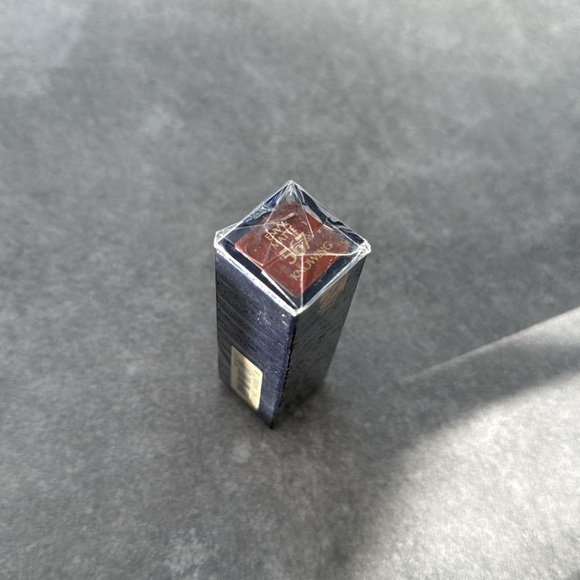 Brand New Estee Lauder Pure Color Envy Matte Sculpting Lipstick # 567 Knowing - Picture 3 of 3